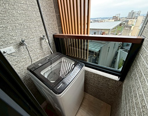 全新超美系統櫃💕可雙租補@陽台獨洗固定機車格 - Image 7