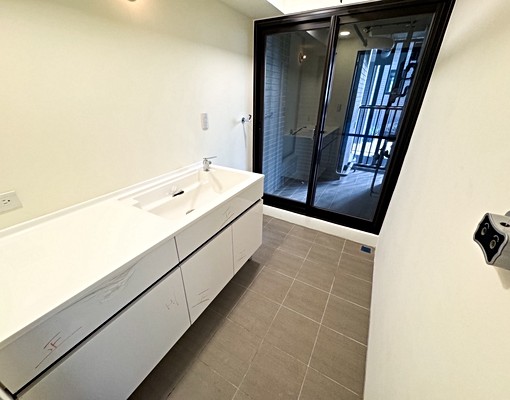 全新未入住🔥3改2大客廳|全配談|租補合租|走路北屯好事多 - Image 8