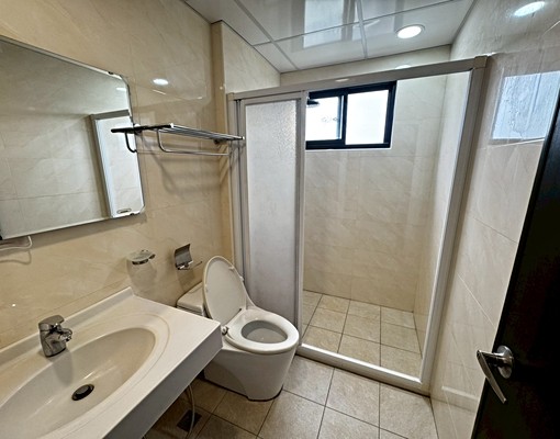 十期8年屋2房2衛含平車管理費可租補 - Image 12