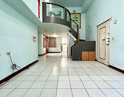 好市多樓中樓5房🔸挑高格局/使用空間大/好停車/購物超方便 - 591租屋網 - Image 3