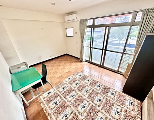 大遠百新光三越⭐可租補.衛浴開窗超大空間💯全新衛浴 - Image 8