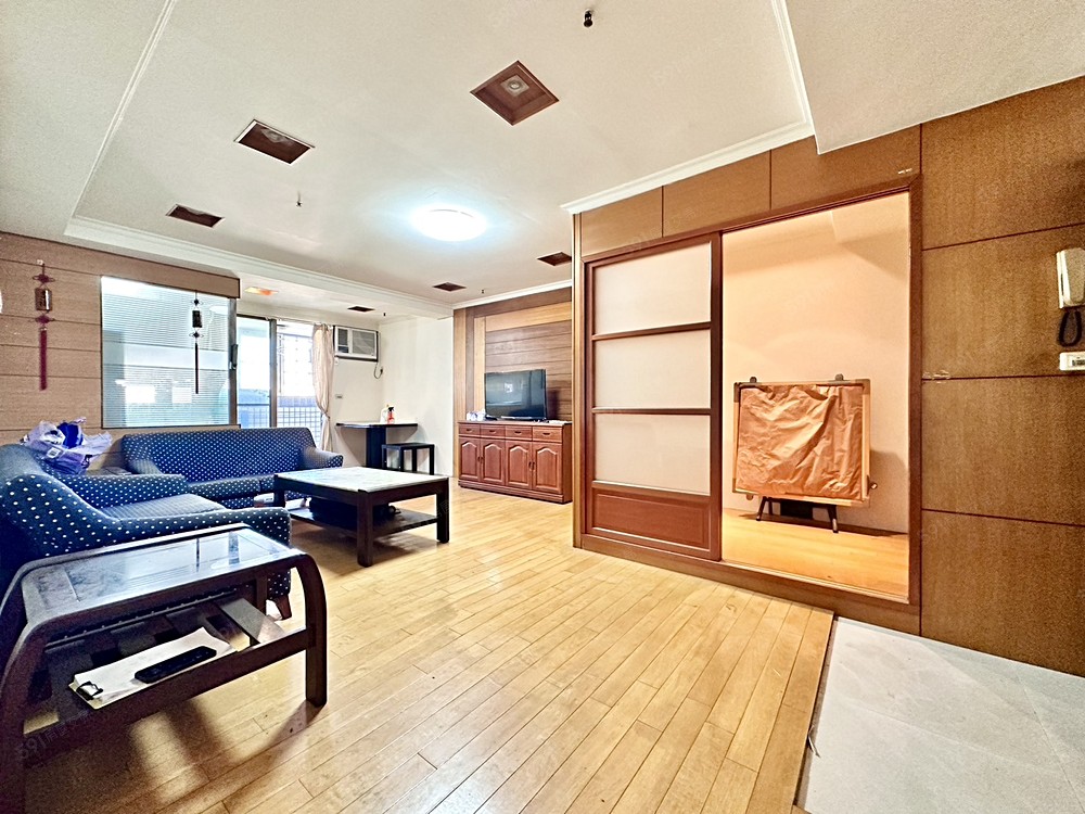 水湳市場四房+車位⭐可租補台水電家具電齊 - Image 1