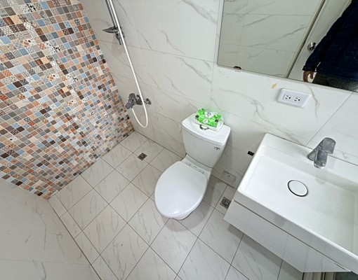 租屋補助。機車位。陽台獨洗。流理台。電陶爐 - Image 6