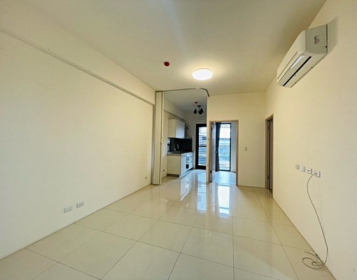 昌平榮景輕屋齡兩房兩廳有車位(喜歡租金可談) - Image 5