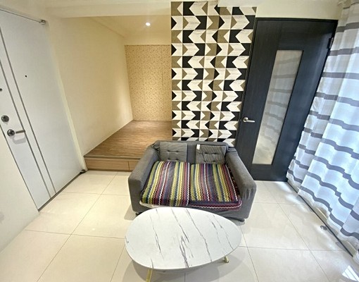 免仲介費@樓中樓豪華大套房.有廚房.陽台 - Image 3