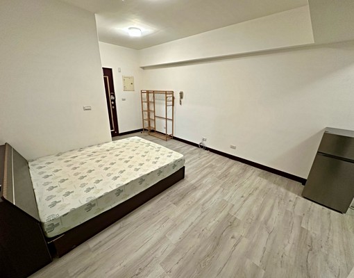 可新增家具#教育大學旁#有廚房+陽台的獨立大套房#可租補 - Image 3