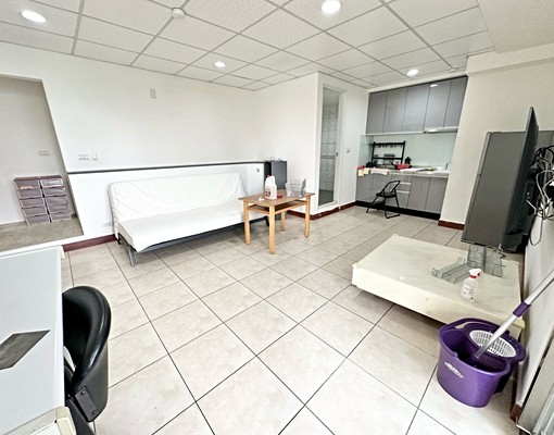 可租補入籍☀️雙和醫院/電梯一房兩廳大陽台☀️管理員垃圾代收 - Image 3