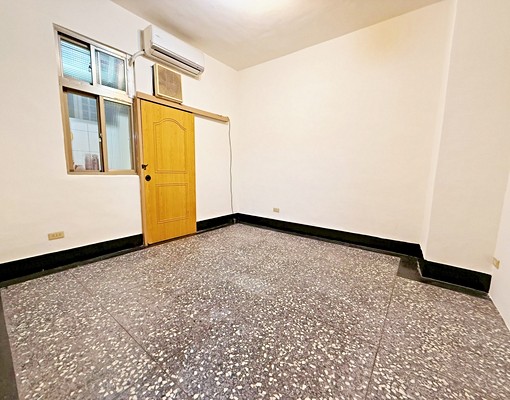 入籍🔥板橋站✦第二運動場✦超值大2房✦廚房可開伙✦天然瓦斯 - Image 5