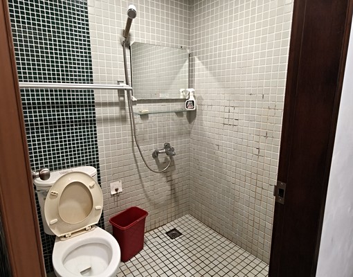 喬陽社宅-電梯大套房採光好近捷運 - Image 4