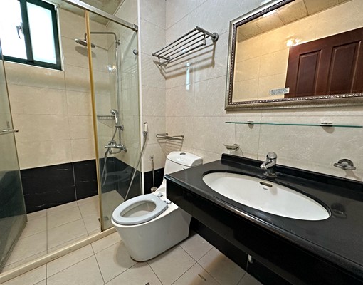 捷運金鑽✦近大廟車站可租補入籍衛浴開窗戶數單純 - Image 12