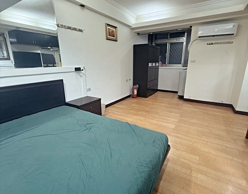 免服務費可租補/電梯精美獨立套房/洗衣機/包裹代收/垃圾代收 - Image 3