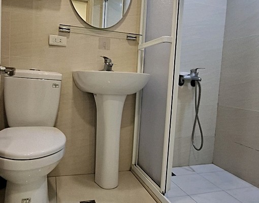 土城捷運站~屋況漂亮~大2房 - Image 5