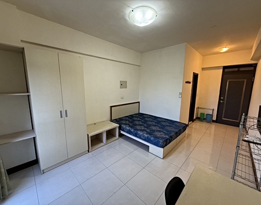 【大坪數套房】金山街後段近園區電梯大樓&採光佳獨立套房出租 - Image 2