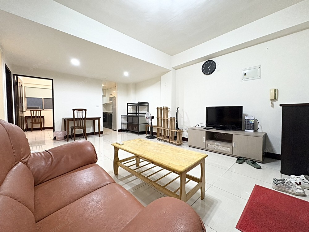 可租補🔥30坪大空間💖溫煦木質調✨逢甲商圈✅ - Image 1