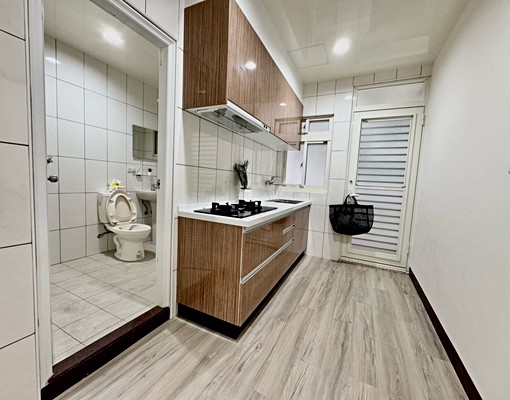 市政府全新裝潢搶手三房/可補助/雙陽台採光佳/可寵物 - Image 13