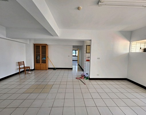 🔴東海中科🔴電梯大三房🔴空屋含管旁邊停車場 - Image 2