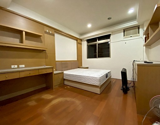 大安國小/八德和平路/交流道公寓三樓大2+1房,可租補 - Image 9