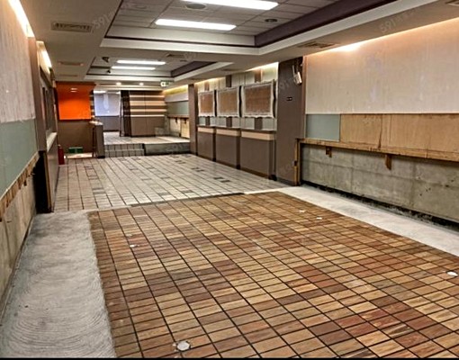 台灣大道精華商圈最超值的店面價格可談獨家專租 - Image 1