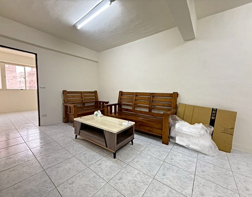 🍊水碓市中心全新翻修公寓3樓,正德國中旁 - Image 2