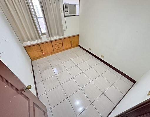 超值三房🔆可貓🐱可租補🐥近黎明黃昏市場🔆含車位 - Image 14