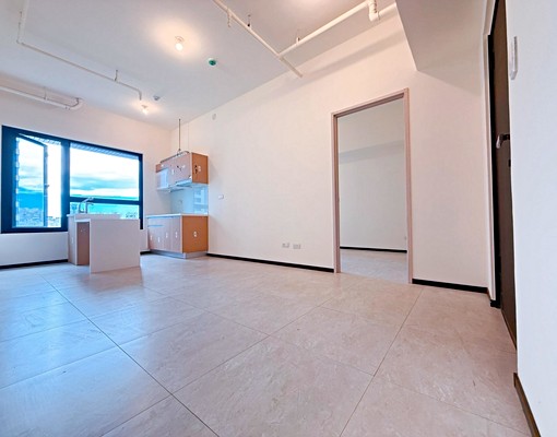 大2房獨立平面車位|興富發愛琴海|安平(可寵可租補) - Image 6