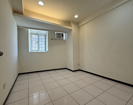 近鶯歌車站＊金鳳凰三房＋車位（可寵） - Image 6