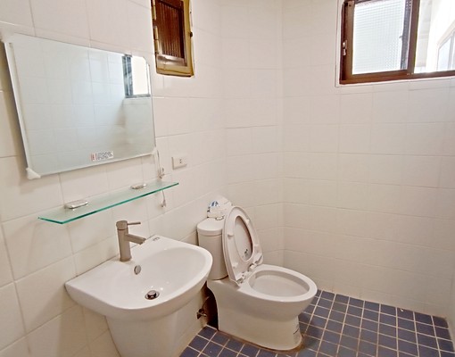 74號道路(松竹閘道)大3房附設備(今日還有)屋主配合租補 - Image 6