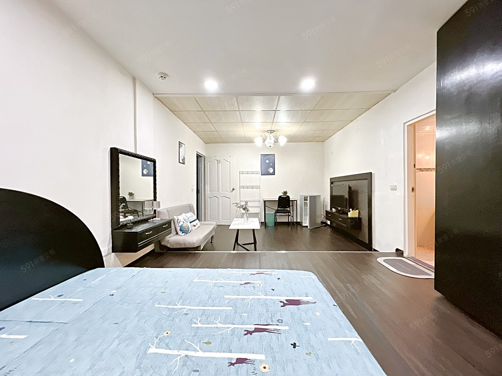 ◉B套房:約11坪(一房一廳一陽台)租金:$11,300元/