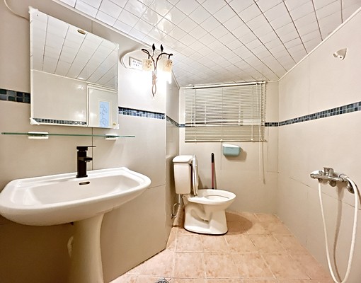 降價⭐可租補⭐近道明高師大文化中心捷運⭐雙人大套房+陽台 - Image 6