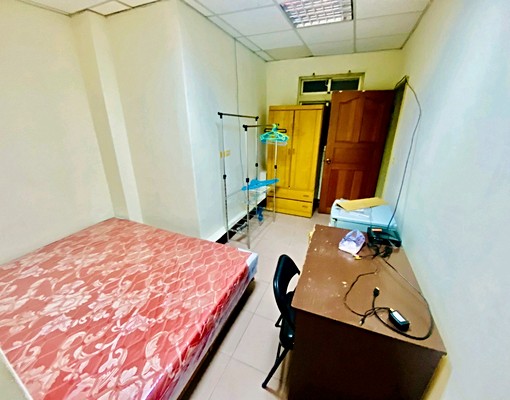 內湖四期了,可租補,小資套房,只算冷氣電費/電費便宜 - Image 2