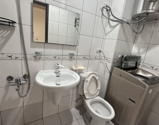 限女生或情侶\變頻冷氣\全新洗衣機 - Image 12