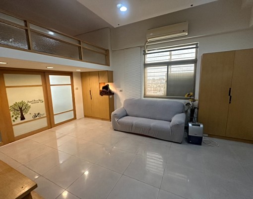 A8商圈Boss - Image 1