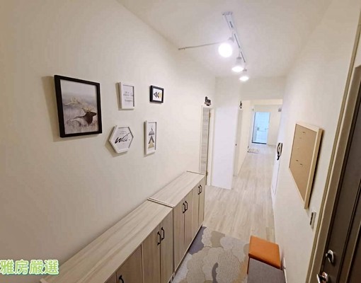 海山捷運二樓公寓~麥當勞、海山捷運、家樂福~才租8千5哪裡找 - Image 11