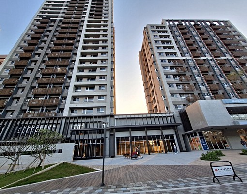 💯輕軌旁知名建商👑將捷之森兩房含車位👍高級社區無敵山景 - Image 3