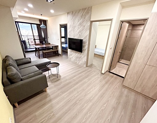 火車站附近地段超優🔥傢俱全配貓咪可談🐈質感系統櫃裝潢✨ - Image 2