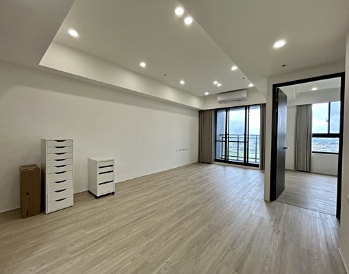 近青埔A19🌿可租補👑雙衛浴開窗#日光19棧三房車位 - Image 1