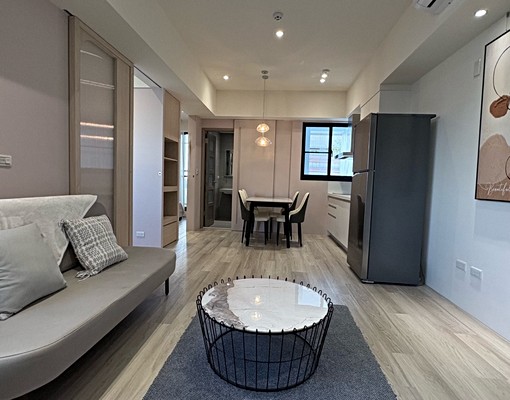 臨赤崁樓新成屋車位含管可寵可租補 - Image 3