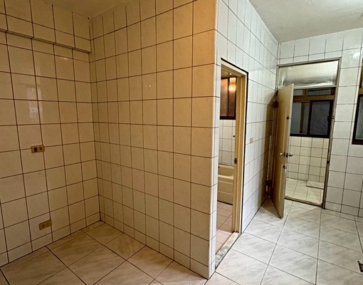 三房雙衛浴(免仲介費)/可雙租補/可入籍 - Image 7