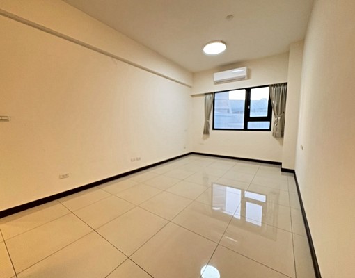 🌟三重站大三房車位🌟機場捷運步行2分鐘 - Image 2