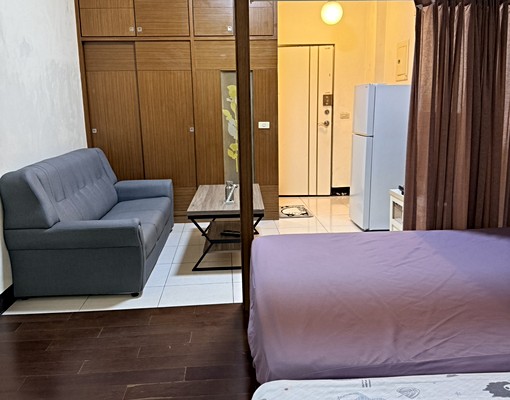 上班族優選,特易購獨立裝璜套房設備齊全近 - Image 4