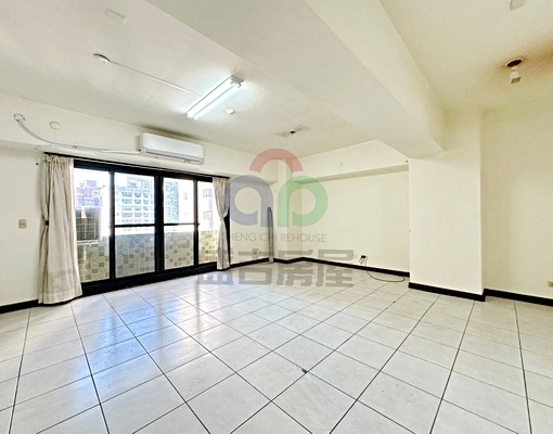 西屯路三段【台中陽明】超寬敞採光四房+車位,屋況優 - Image 3