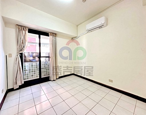 西屯路三段【台中陽明】超寬敞採光四房+車位,屋況優 - Image 15