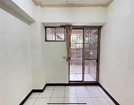 大華國中旁~3房+休旅車位美廈/可租補/一樓/有小後院 - 591租屋網 - Image 6