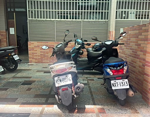 雙人床組,超大空間,採光佳,cp值佳~ - Image 12