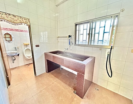 ✨唯一一間前後花園3萬多可停7台車的別墅✨ - 591租屋網 - Image 13