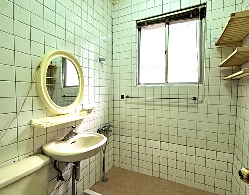 社宅『永和中正路823公園公寓大四房』免仲費可租金補助入戶籍 - Image 10