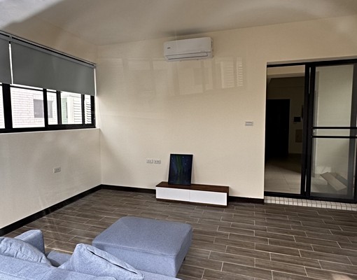 一層兩戶/大客廳大露台/可寵全新出租含車位/可租補*小潔 - Image 4