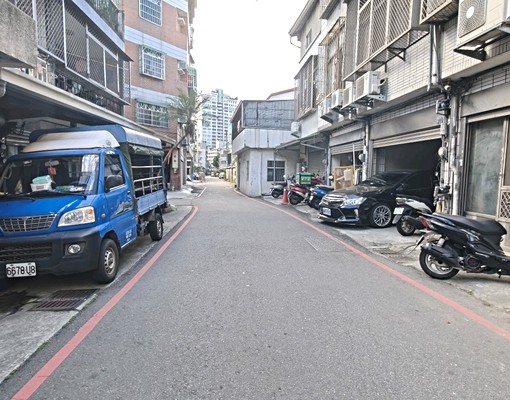 (可租補)水湳市場臨路5米透天出租 - Image 3