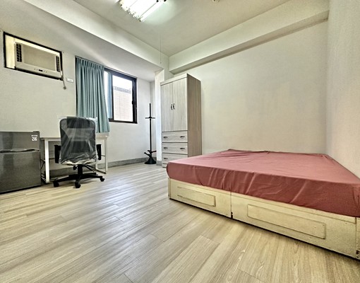 可租補✨電梯套房✨南區大里✨採光佳✨共洗免費✨衛浴開窗 - Image 1