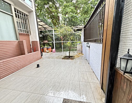 海山❣庭院可停機車/免爬高/垃圾代收/傢俱齊全/採光通風 - Image 11